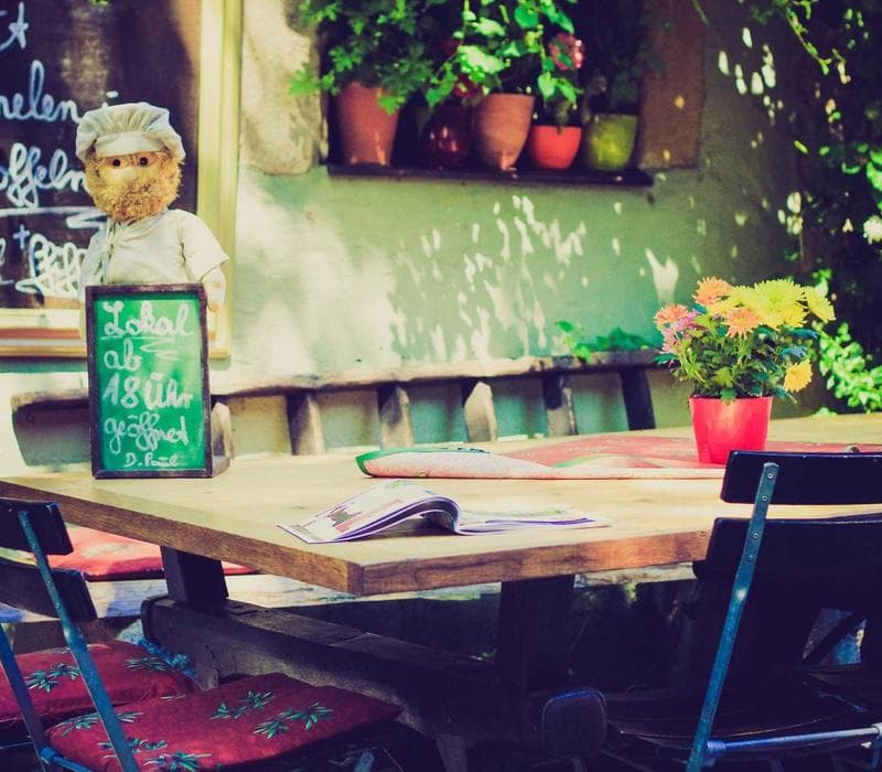 The Courtyard Café